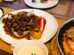 -LUCCA卢卡西班牙海鲜饭(远洋广场店)