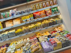 -来伊份(我格广场武宁路店)