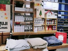 -米莱欧百货(吉利店)