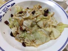 手撕包菜-贵州人家·酸汤火锅·20年老字号