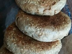 芝麻烧饼-李小老烧饼(常营民族家园店)
