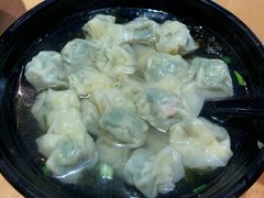 -真真鲜馄饨店(启蒙路店)