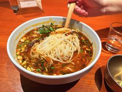 小锅米线-SHAN山(前滩太古里店)