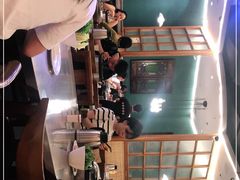 -胡须佬鸡煲四季火锅店(石厦西村直营店)
