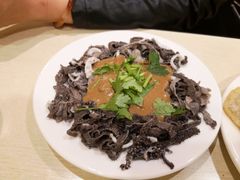 -黑八私房老北京炸酱面