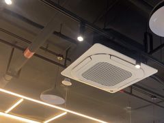 -明本湛江鸡•海鲜小厨(陈家祠店)