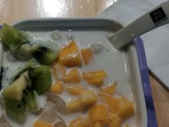 -满记甜品(巴黎春天宝山店)