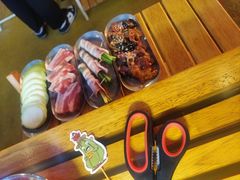 -叽叽扎扎烤肉场(生态城万达店)