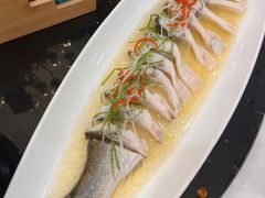葱油爆腌特大白水鱼-申阿婆·上海菜·小海鲜(国展店)