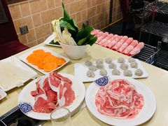 -楼外楼大刀肉传统火锅居(博学路店)