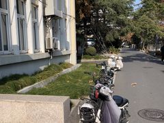 -华东理工大学徐汇校区第一食堂