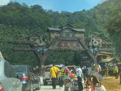 -古龙峡云天玻霸