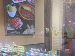 -小天鹅火锅·一线江景洪鼎旗舰店(洪崖洞店)