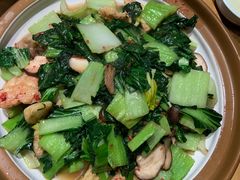 -头上红煨盐鸡·非遗院子餐厅