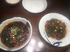 -阿瓦山寨·湘菜现炒·剁椒鱼头王(咸阳总店)