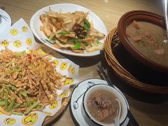 -董厨煨汤馆(车站路店)