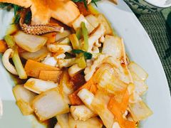 辣椒炒鱿鱼-Lam Vien Restaurant