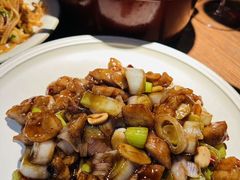 -肆海小川菜酒馆Wine Bistro (青年路店)