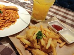 暴打海盐菠萝冰-米斯特比萨(罗斯福店)