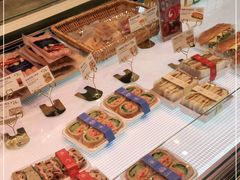 -巴黎贝甜(常德路店)