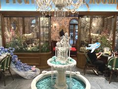-秘密旅行Bonjour(黑金冠 江南西店)