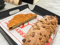 -HOT CRUSH趁热集合·现烤面包(环球港店)