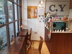 -C.Y Cafe