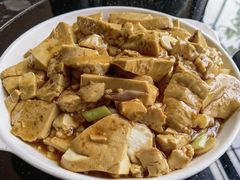 -回头客餐厅·家的味道农家菜·虹鳟鱼·铁锅炖(雁栖湖店)