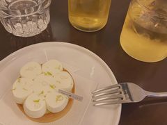 柚子柠檬塔-Ten Olives甜点
