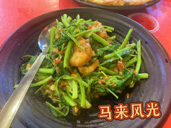 -大树下海鲜饭店