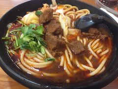-鑫花溪牛肉米粉(凤凰街创始总店)