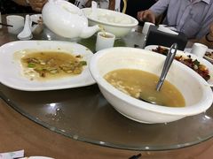 -顺峰渔港中国人的餐厅