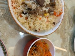 -欧提汗·新疆餐厅·清真(银都路店)