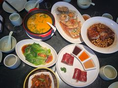 -蝴蝶里·粤菜·点心(滨江龙湖店)