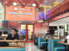 -巴特餐饮6加1音乐餐吧·新疆菜