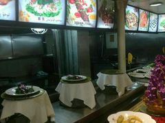 -丝路天山酒店(国际大巴扎店)