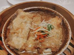 -广州万富希尔顿酒店·感趣自助餐厅·金秋蟹宴生蚝海鲜刺身
