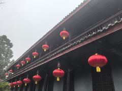 -峨眉山报国寺