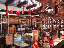 点击看大图 -嗨翻Hi-Fun竞技主题乐园·蹦床团建生日聚会(五棵松华熙店)