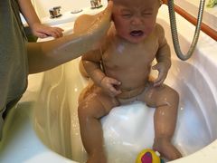 -小小王国亲子游泳俱乐部(锦辉中心)