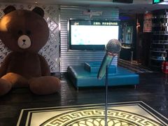 -GAGA主题量贩式KTV平价店(工大店)