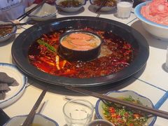 -爱你您·自家鱼塘·活水喷泉鱼火锅(八里店)