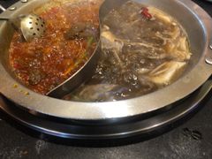 -沸炉重庆老火锅(军事博物馆店)