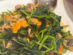 -日月昇渔家菜·海肠捞饭·大连海鲜(星海公园店)