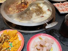 -沸炉重庆老火锅(军事博物馆店)