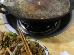 -石灰市毛记烧鸡公(解放碑店)
