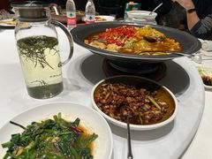 -贝勒爷·酥不腻烤鸭