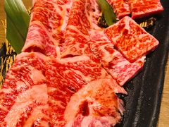 顶级牛肉拼盘-産直焼肉ビーファーズ(泉佐野店)
