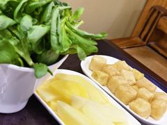 -金星纸包魚&潮汕鲜牛肉火锅(乳山路店)