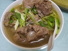 -穆豪麦蒸碗羊羔肉